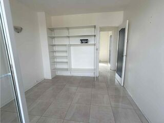 Appartement  vendre 4 pices 66 m