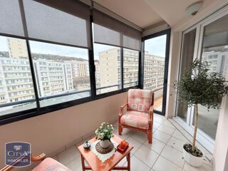 Appartement  vendre 5 pices 103 m