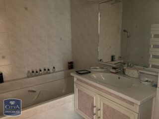  Appartement � vendre 3 pi�ces 65 m�