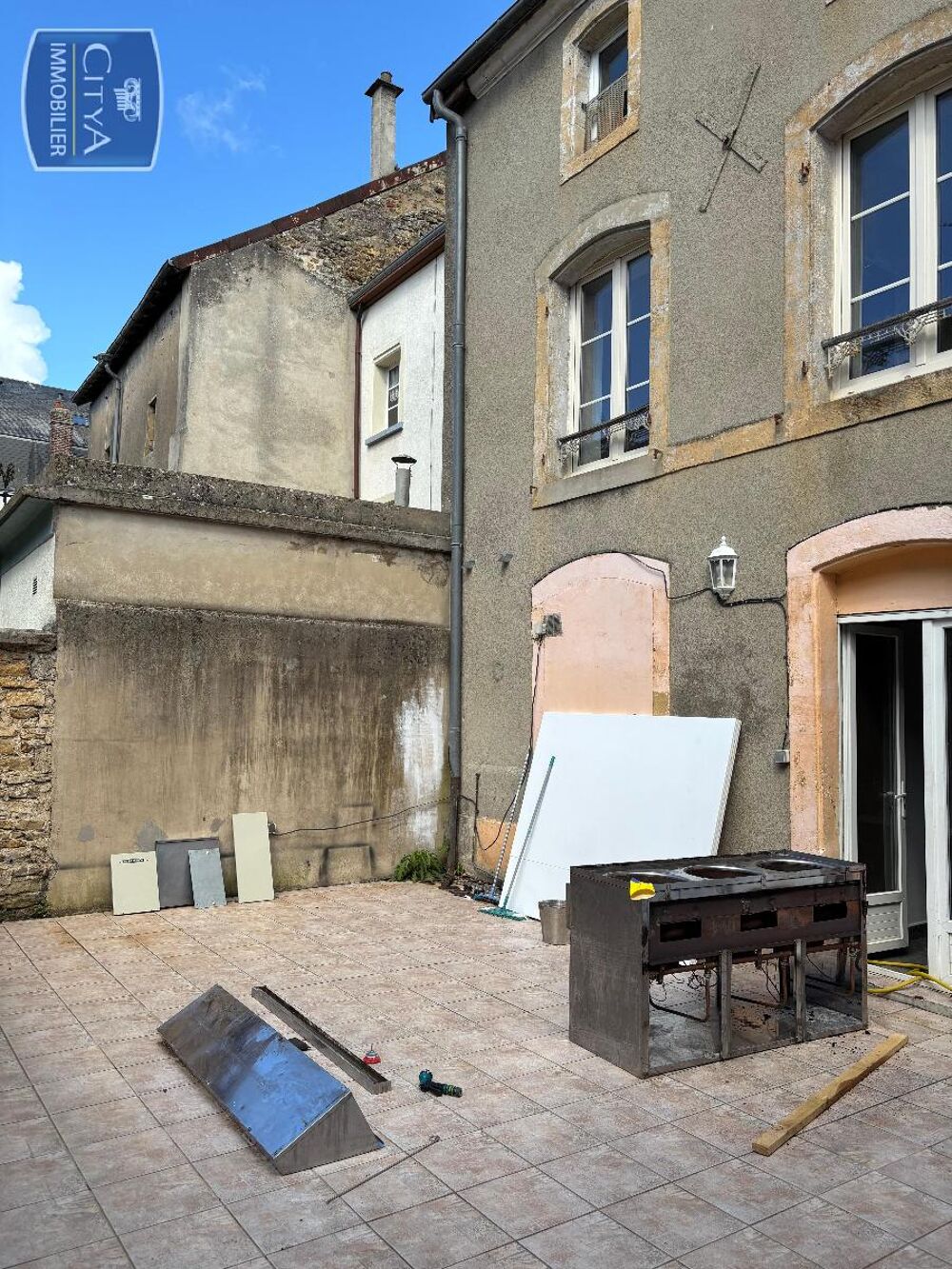 vente Immeuble - 250 m² Carignan (08110)