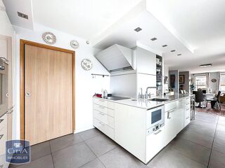  Appartement � vendre 4 pi�ces 169 m�