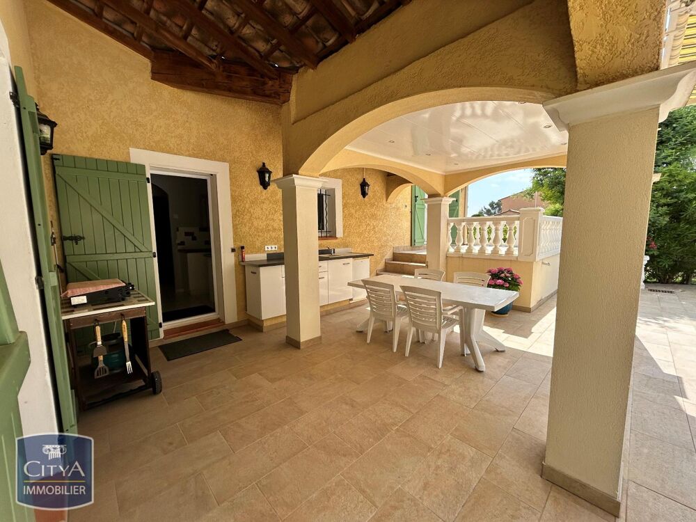 � vendre  Villa Saint-Rapha�l (83700)