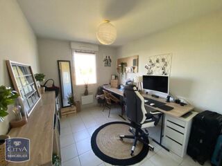  Appartement  vendre 4 pices 79 m