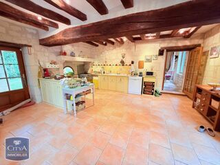  Maison  vendre 5 pices 230 m