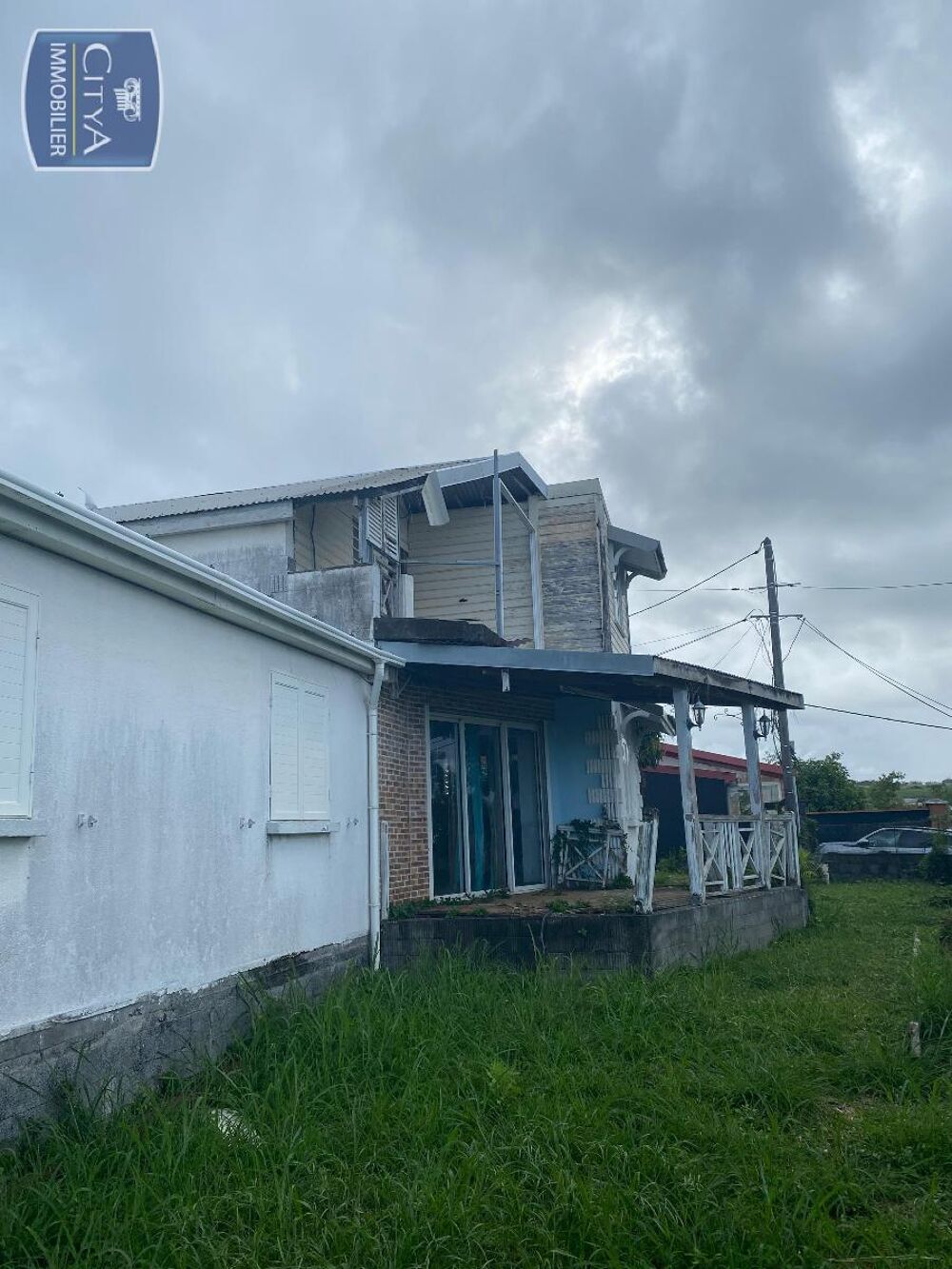 vente Maison - 5 pièce(s) - 140 m² Sainte-Suzanne (97441)