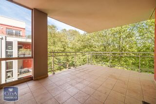  Appartement � vendre 3 pi�ces 100 m�