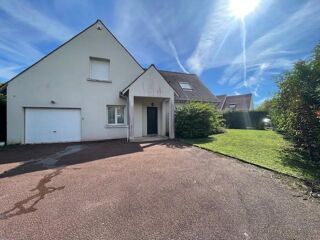  Villa  vendre 8 pices 222 m