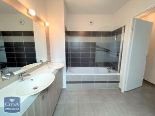  Appartement  vendre 3 pices 69 m