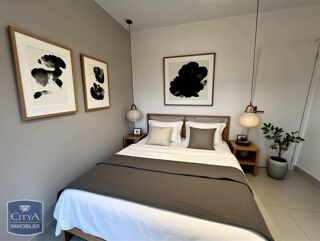  Immeuble � vendre 140 m�