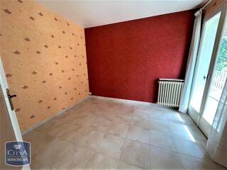  Appartement � vendre 4 pi�ces 88 m�