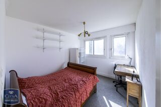  Appartement  vendre 4 pices 83 m