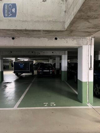 Parking / Garage � vendre 