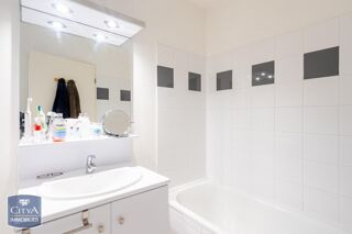  Appartement  vendre 2 pices 49 m