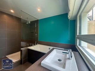  Appartement  vendre 4 pices 104 m