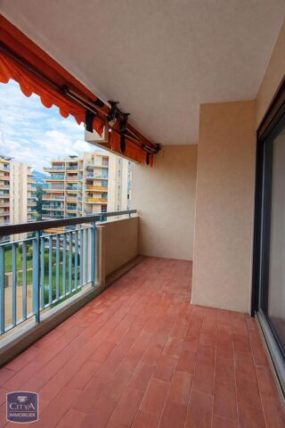  Appartement � vendre 3 pi�ces 74 m�