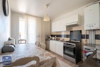  Appartement � vendre 4 pi�ces 75 m�