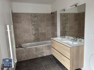  Villa 3 pi�ces 77 m� Vaulx village