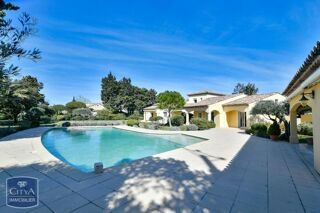  Maison � vendre 8 pi�ces 240 m�