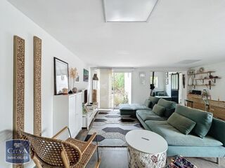  Maison  vendre 10 pices 302 m