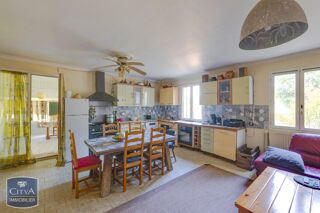  Maison  vendre 8 pices 222 m