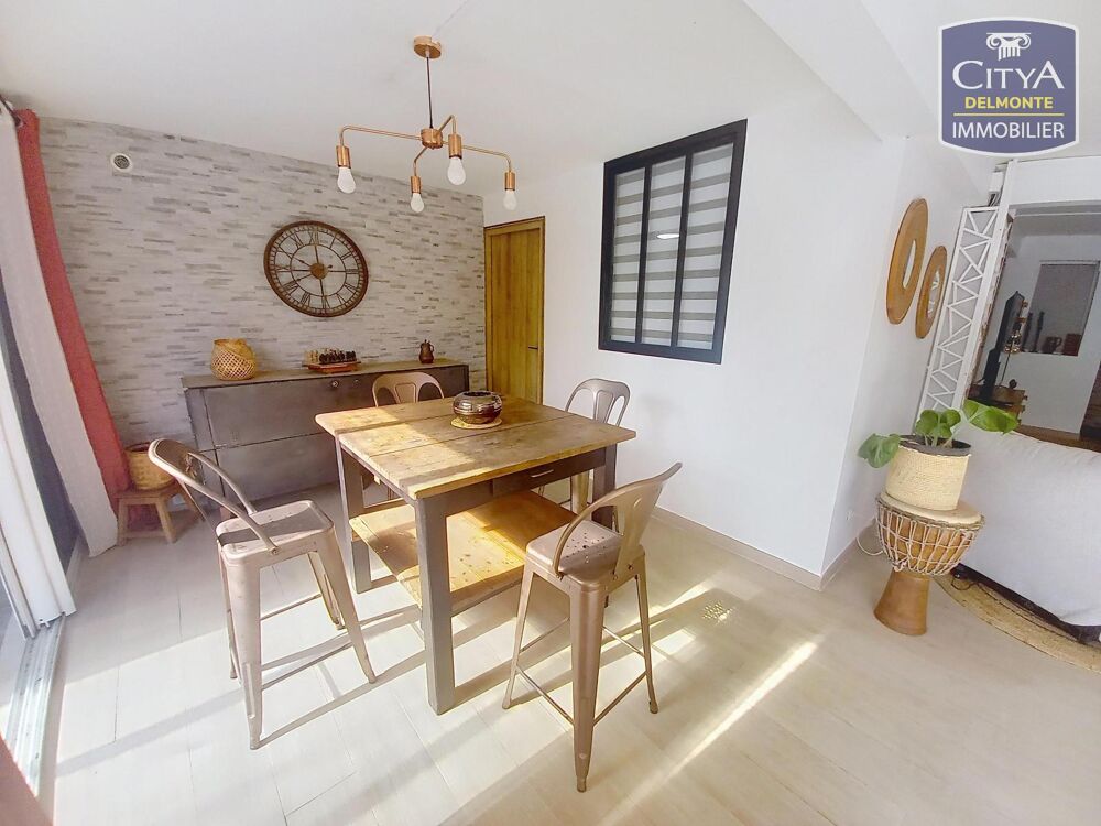 vente Maison - 8 pièce(s) - 160 m² Les Avirons (97425)