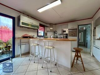  Maison � vendre 8 pi�ces 140 m�