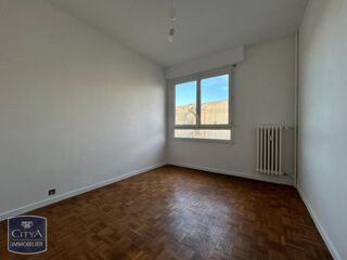  Appartement � vendre 4 pi�ces 80 m�