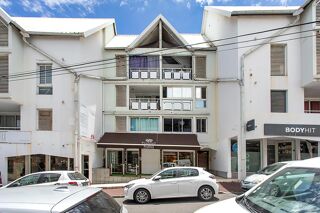 Appartement 3 pièces 83 m² · à Saint-Pierre · 83 m² · 240 000 €