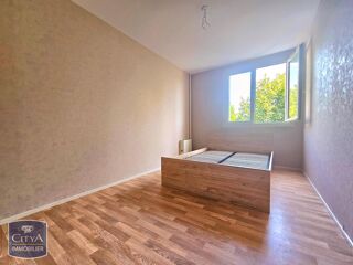 Appartement  vendre 4 pices 79 m