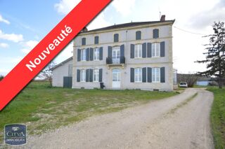  Maison  vendre 7 pices 271 m