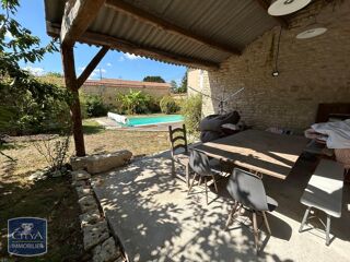  Maison  vendre 10 pices 245 m
