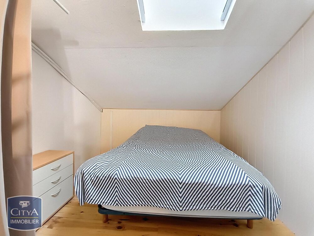À vendre : Charmante maison rénovée de 28 m² avec mezzan....