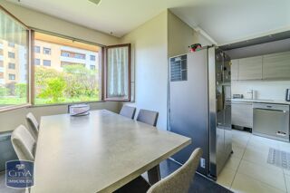  Appartement � vendre 4 pi�ces 107 m�