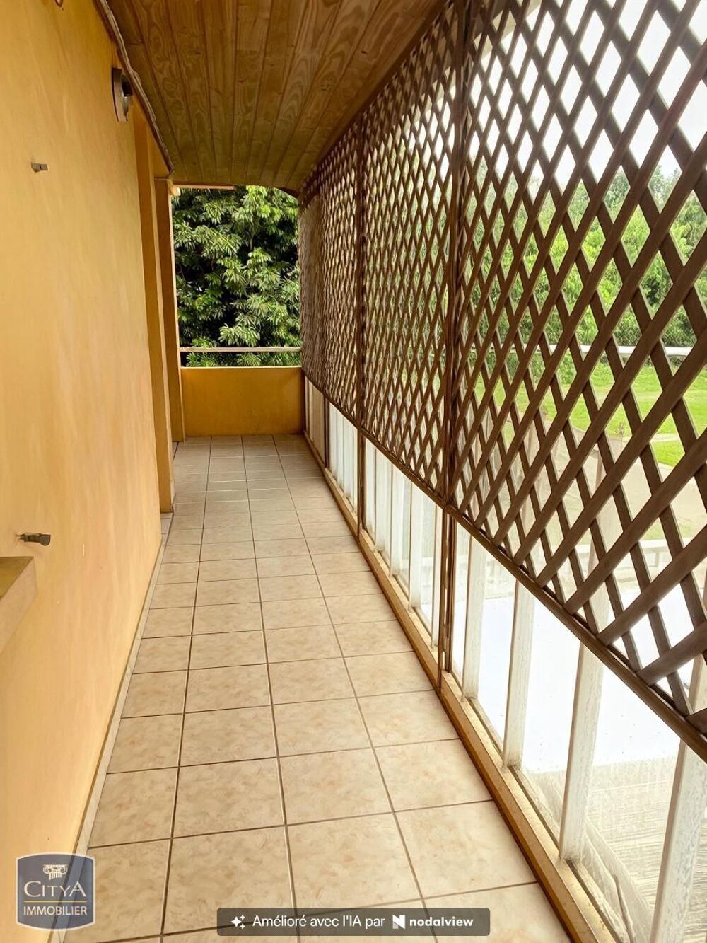 **À vendre : Maison T6 spacieuse de 173 m² à Saint-Paul ....