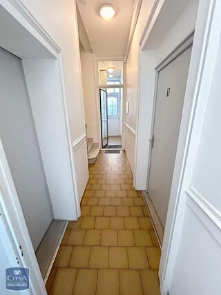  Immeuble  vendre 195 m