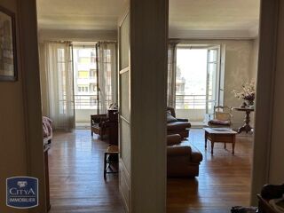  Appartement  vendre 2 pices 61 m