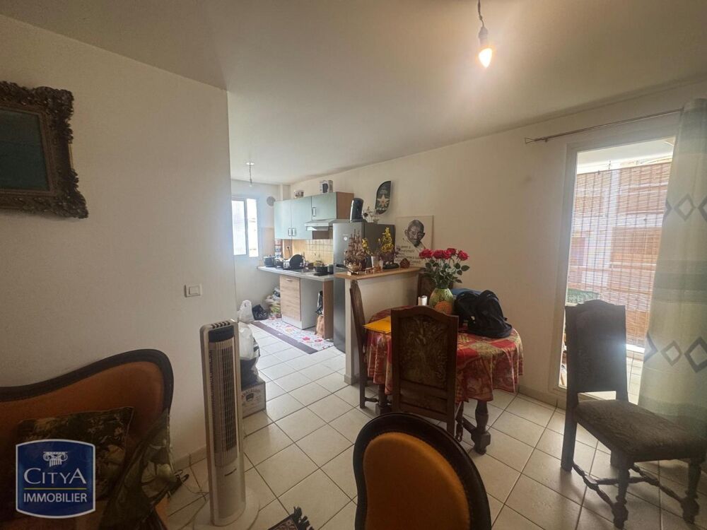 VENTE d'un appartement T2 idéalement situé au centre-vil....
