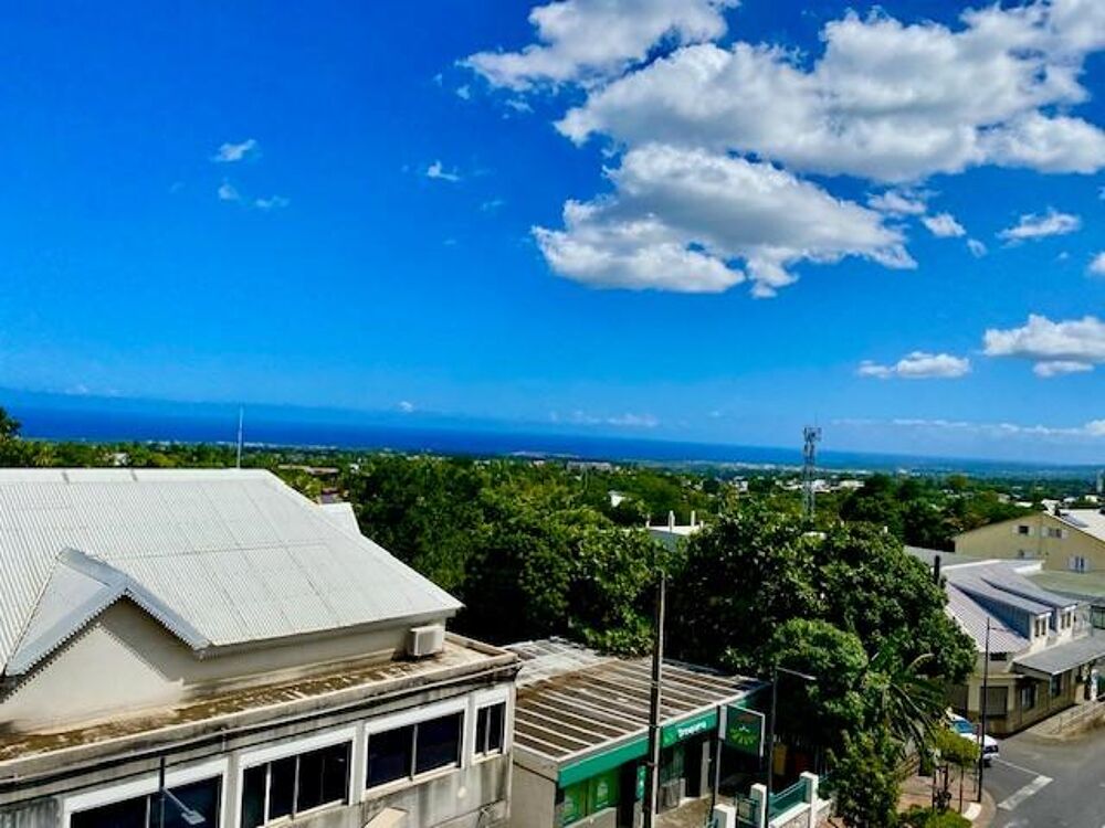 VENTE d'un appartement T3 (68 m²) lumineux avec vue déga....