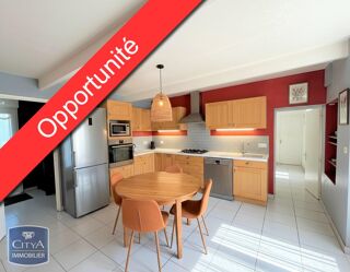  Maison  vendre 8 pices 185 m