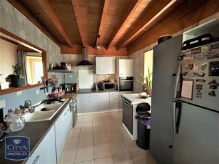  Immeuble � vendre 351 m�