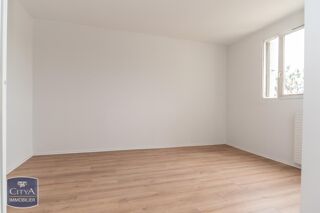  Appartement � vendre 4 pi�ces 84 m�