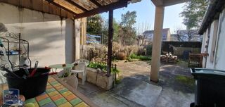  Immeuble à vendre 200 m²