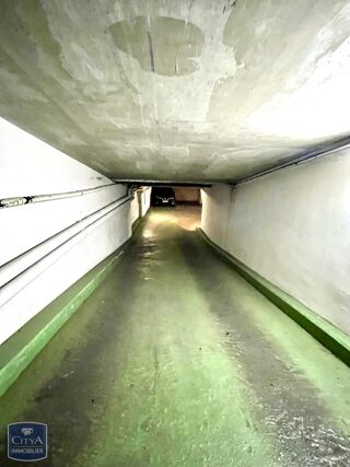  Parking / Garage � vendre 14 m�