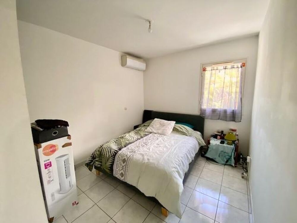 À vendre : Appartement T2 de 37 m² à Saint-Pierre (97410....