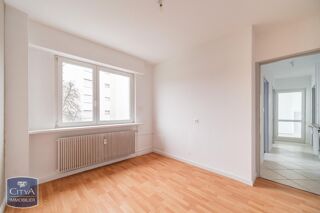  Appartement  vendre 4 pices 128 m