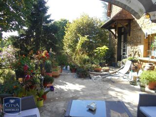  Maison � vendre 6 pi�ces 165 m�