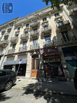  Appartement à vendre 6 pièces 170 m²