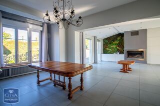  Maison � vendre 5 pi�ces 328 m�