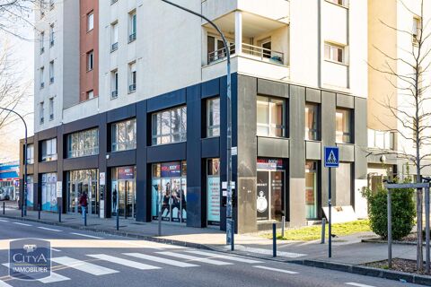 VENTE d'un local commercial de 132 m² à Grenoble, idé... 202000 38100 Grenoble