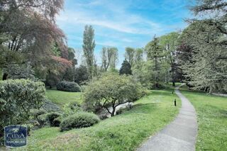  Appartement � vendre 5 pi�ces 77 m�